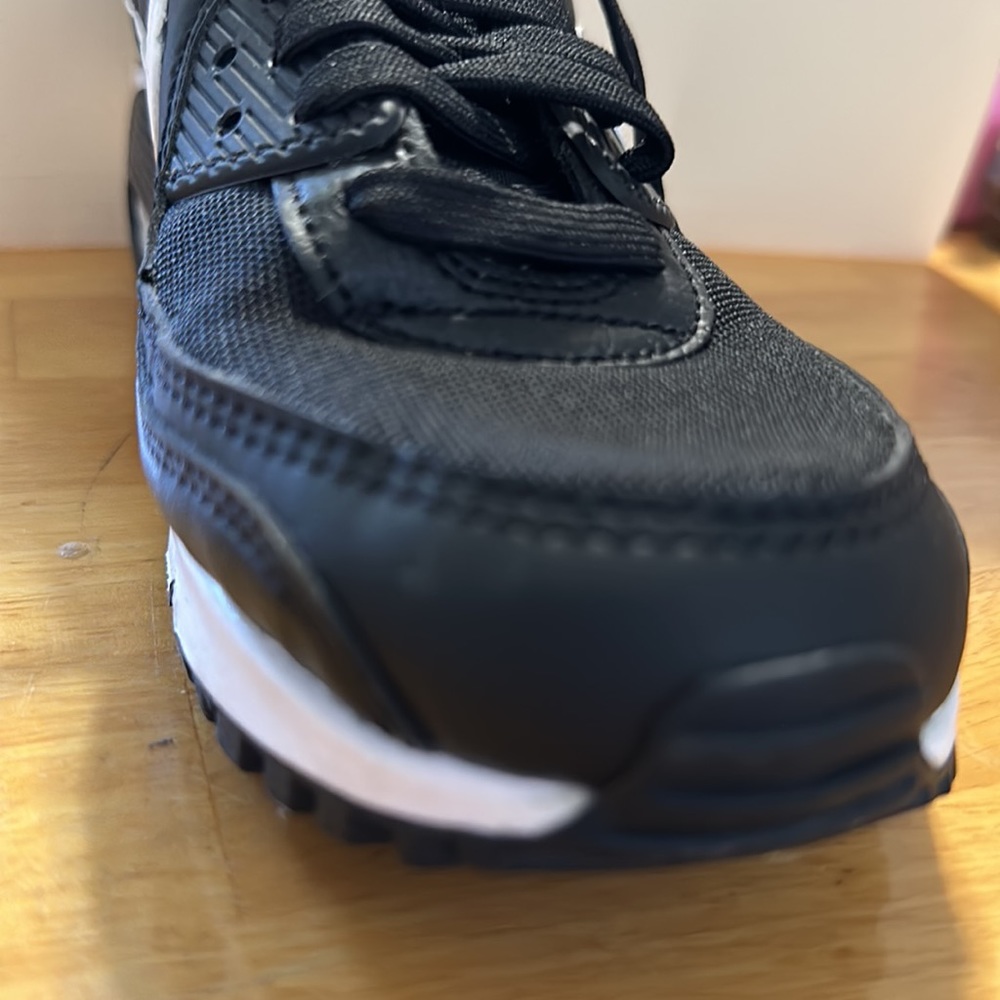 Nike Air Max Black and White Athletic Shoes - Picture 4 of 15